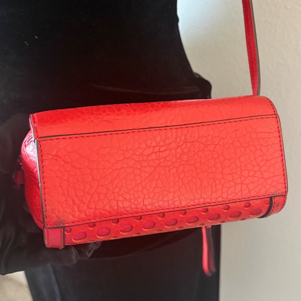 Kate Spade Perri Lane Bubbles Salmon Small Crossbody - Picture 4 of 7